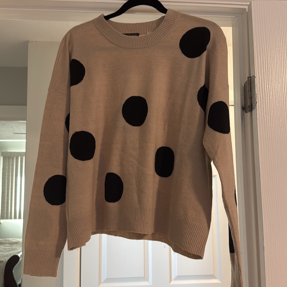 T Tahari Sweater